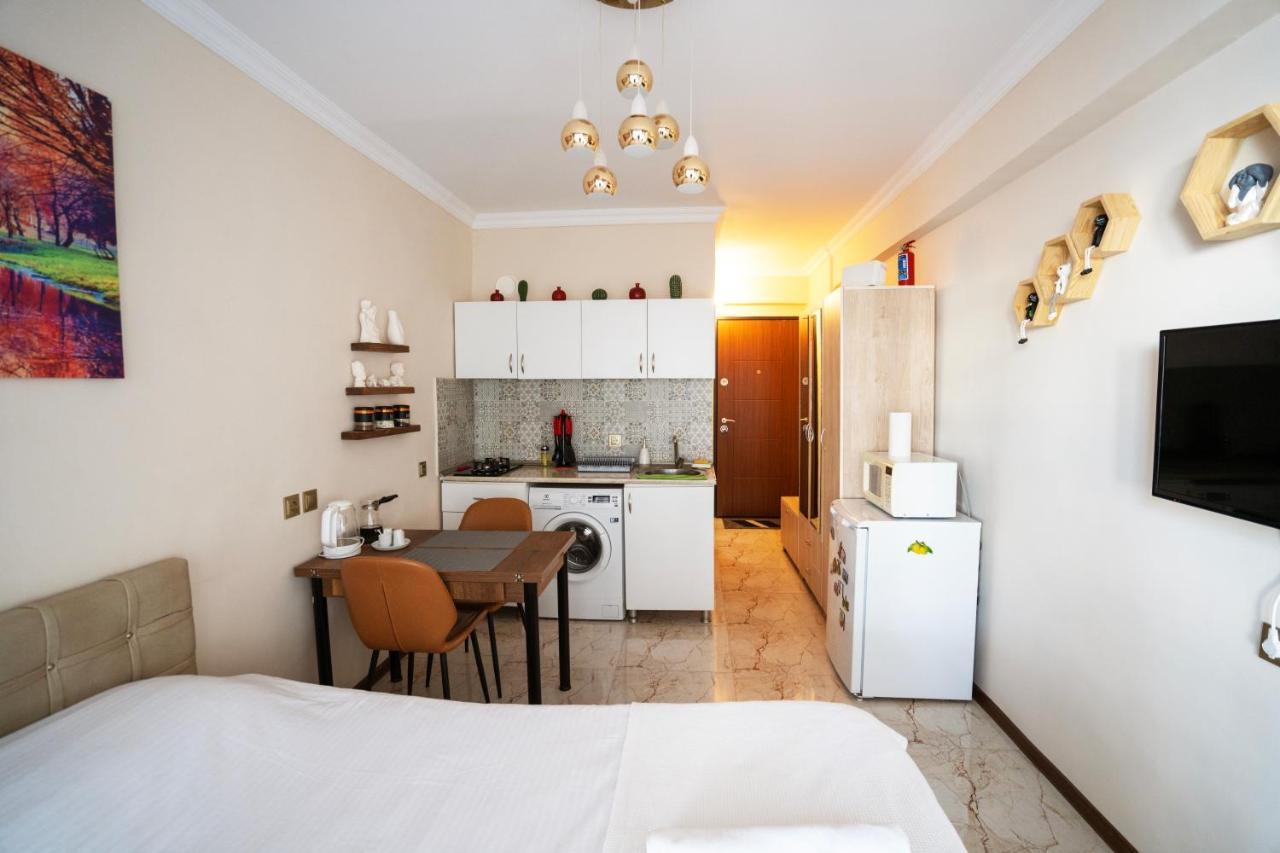 Your Studio On The Beach! Batumi Exteriér fotografie